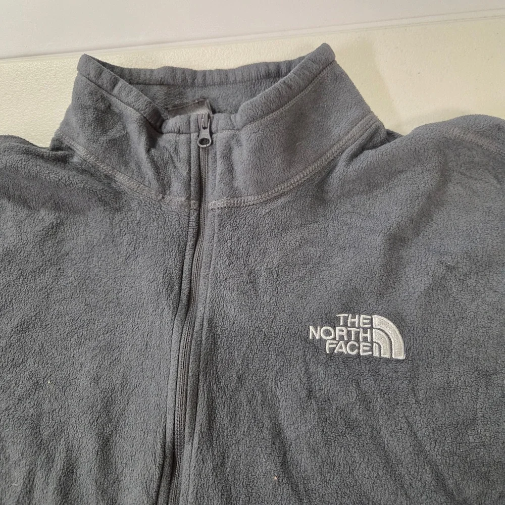 The North Face Mens Gray 1/4 Zip Fleece Pullover Sweater Large Logo